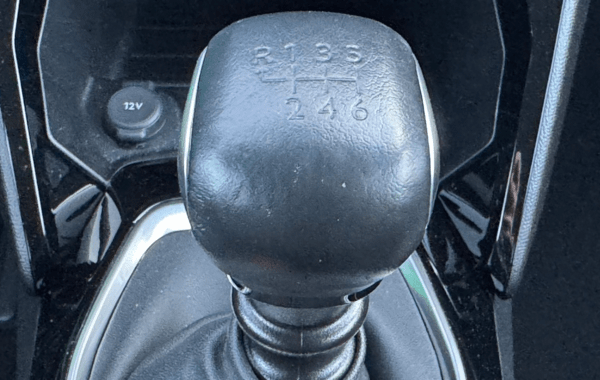 peugeot-208-1-2-puretech-100ch-s-s-allure - 961874713