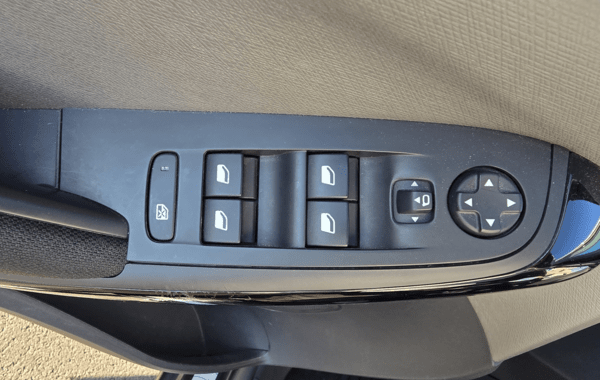 citroen-grand-c4-spacetourer-bluehdi-130ch-s-s-c-series-eat8-e6-d - 963744713