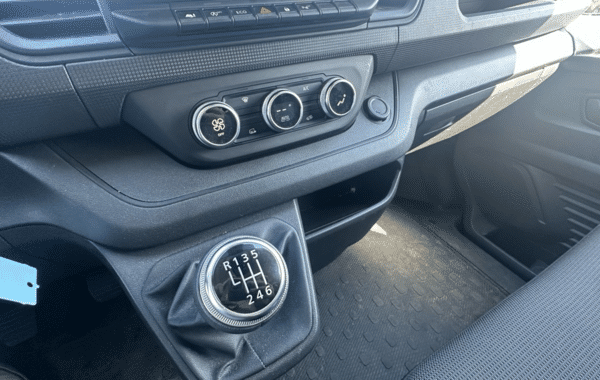 renault-trafic-iii-fg-l1h1-2t8-2-0-blue-dci-150ch-advance-24 - 964784713