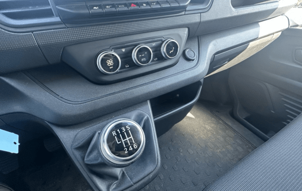 renault-trafic-iii-fg-l1h1-2t8-2-0-blue-dci-150ch-advance-24 - 964794713