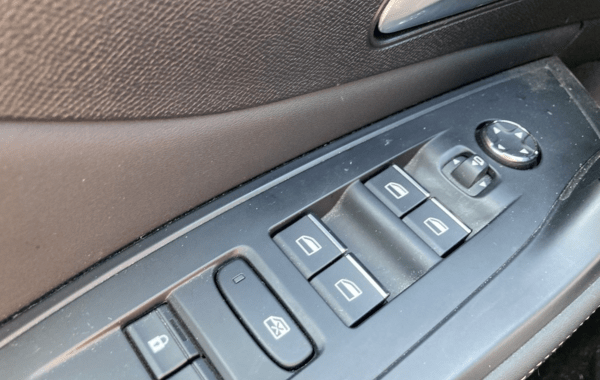 peugeot-308-1-2-puretech-130ch-s-s-gt-eat8 - 966194713