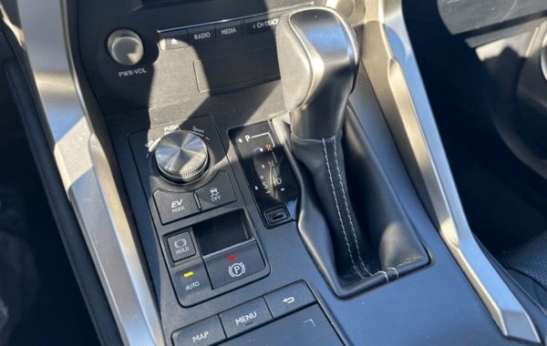 lexus-nx-300h-2wd-luxe-plus-my21 - 966554713