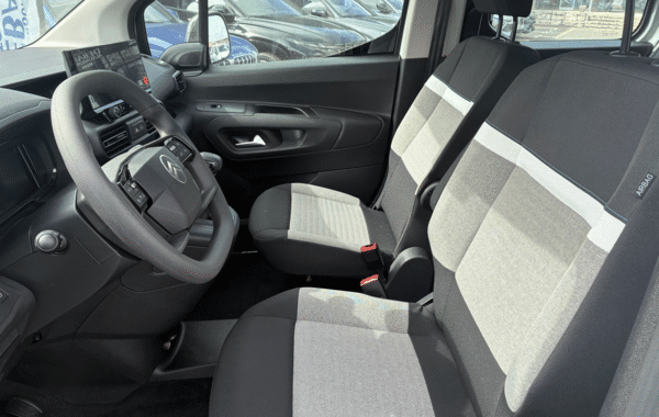 citroen-berlingo-m-1-5-bluehdi-100ch-s-s-plus-5-places-n1 - 967064713