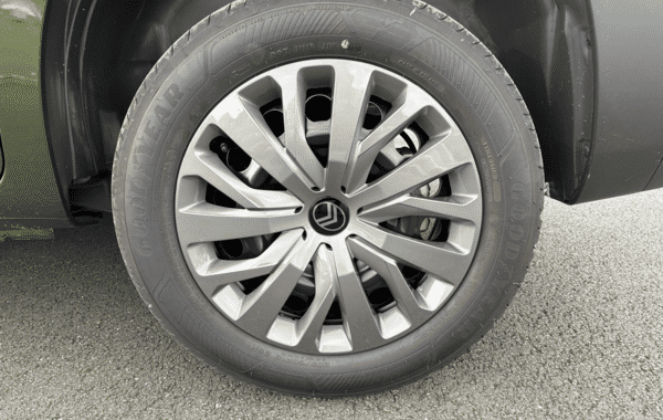 citroen-berlingo-m-1-5-bluehdi-100ch-s-s-plus-5-places-n1 - 967164713