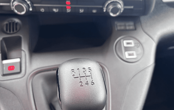 citroen-berlingo-m-1-5-bluehdi-100ch-s-s-plus-5-places-n1 - 967324713