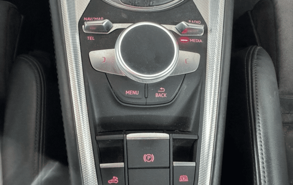 audi-tt-roadster-40-tfsi-197ch-s-tronic-7 - 968054713