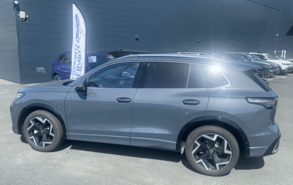 volkswagen-tiguan-2-0-tdi-150ch-r-line-dsg7 - 968584713