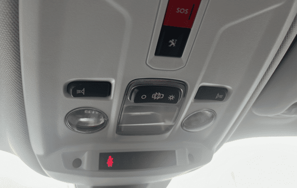 peugeot-2008-1-5-bluehdi-110ch-s-s-style - 968844713