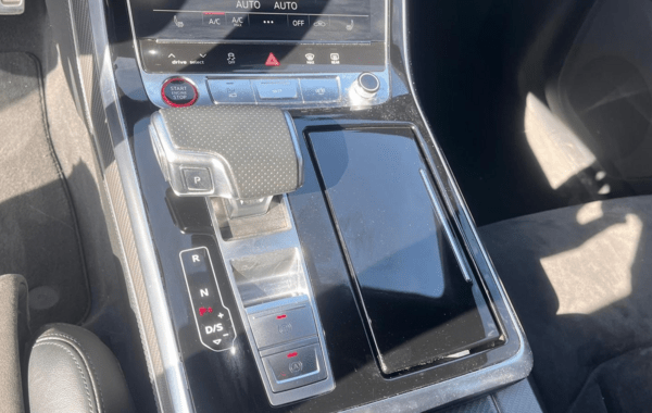 audi-rs-q8-4-0-v8-bitfsi-600ch-mhev-quattro-tiptronic-8 - 969984713