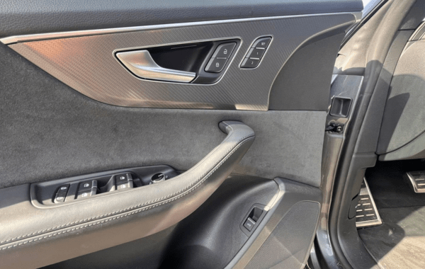 audi-rs-q8-4-0-v8-bitfsi-600ch-mhev-quattro-tiptronic-8 - 969984713