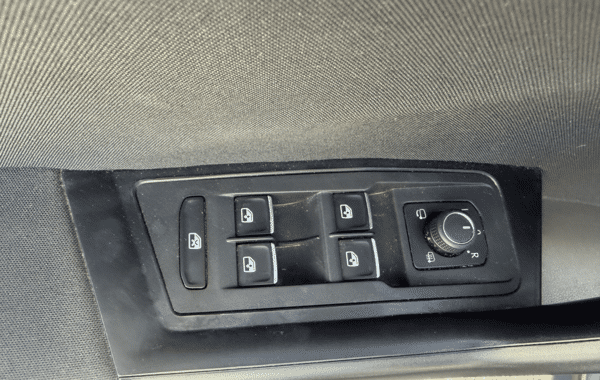 volkswagen-t-roc-2-0-tdi-150ch-carat-dsg7-145g - 970404713
