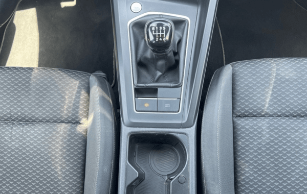 volkswagen-golf-viii-2-0-tdi-scr-115ch-active - 970614713