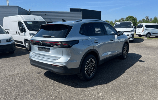 volkswagen-tiguan-1-5-etsi-150ch-life-plus-dsg7 - 971554713