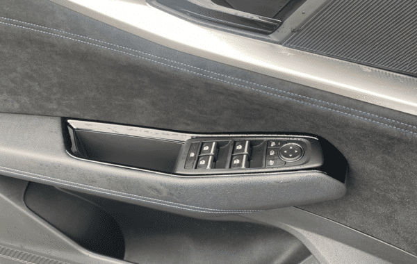 renault-austral-1-2-e-tech-full-hybrid-200ch-esprit-alpine-26 - 972634713