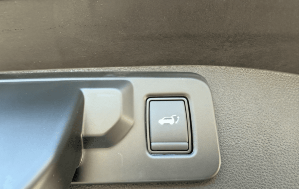renault-austral-1-2-e-tech-full-hybrid-200ch-esprit-alpine-26 - 972754713