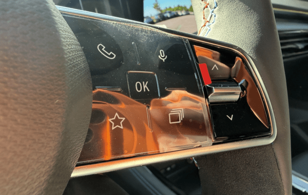 renault-austral-1-2-e-tech-full-hybrid-200ch-esprit-alpine-26 - 972754713