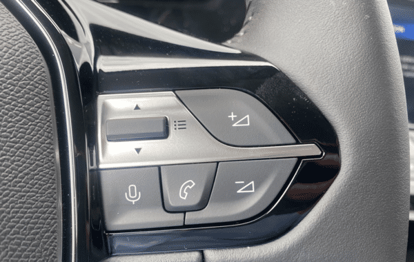 peugeot-308-1-5-bluehdi-130ch-s-s-style-eat8 - 973214713