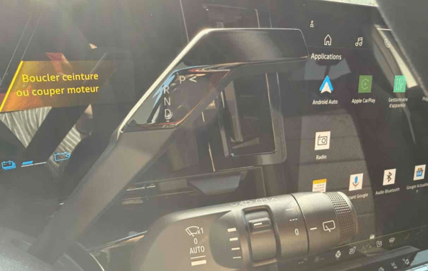 renault-austral-1-2-e-tech-full-hybrid-200ch-esprit-alpine-26 - 973564713