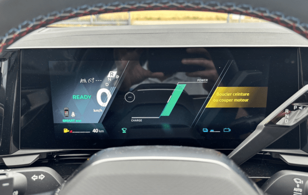 renault-austral-1-2-e-tech-full-hybrid-200ch-esprit-alpine-26 - 973584713