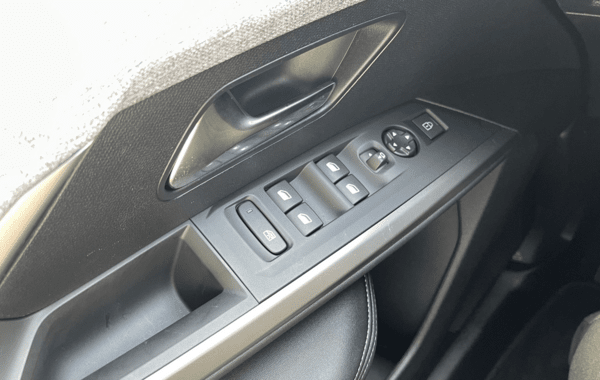peugeot-5008-hybrid-145ch-allure-e-dcs6 - 974094713