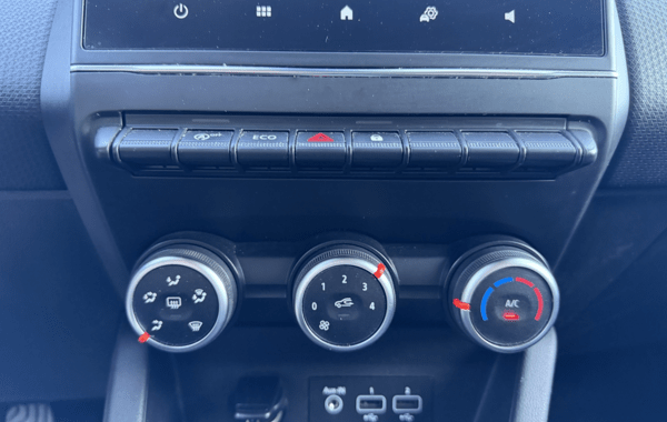 renault-clio-v-1-0-tce-90ch-business-21 - 974674713