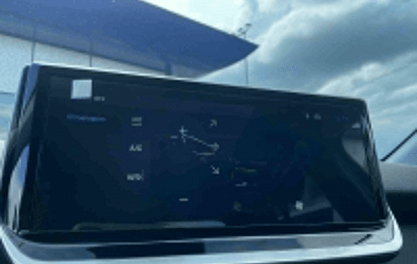 peugeot-208-1-2-hybrid-110ch-allure-e-dcs6 - 974684713