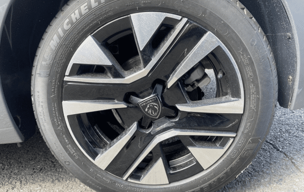 peugeot-208-1-2-hybrid-110ch-allure-e-dcs6 - 974704713