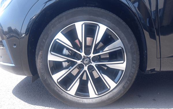 renault-espace-vi-1-2-e-tech-full-hybrid-200ch-techno-7-places-25 - 974774713