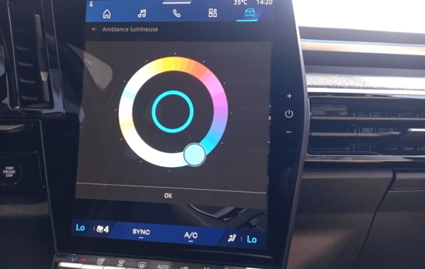 renault-espace-vi-1-2-e-tech-full-hybrid-200ch-techno-7-places-25 - 974804713