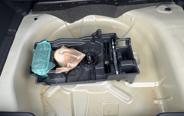 citroen-c4-1-2-hybride-145ch-business-e-dcs6 - 975324713