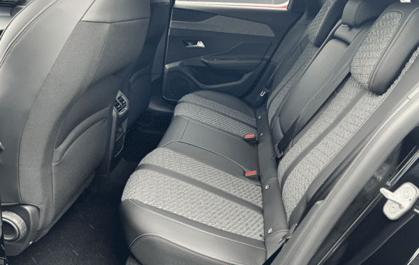 peugeot-308-sw-1-5-bluehdi-130ch-s-s-allure-eat8 - 975904713