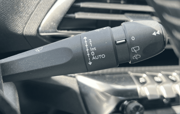 peugeot-3008-1-2-puretech-130ch-s-s-active-pack - 976454713
