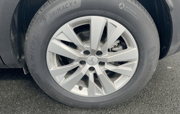 peugeot-3008-1-2-puretech-130ch-s-s-active-pack - 976454713