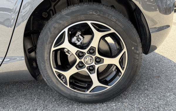 mg-motor-mg3-1-5-hybrid-195ch-luxury - 976594713