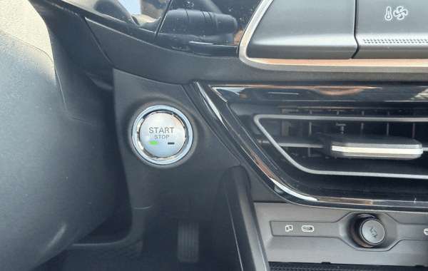 mg-motor-mg3-hybrid-195ch-luxury - 976644713