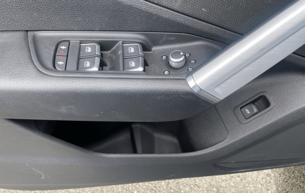 audi-q2-35-tdi-150ch-s-line-s-tronic-7 - 976754713