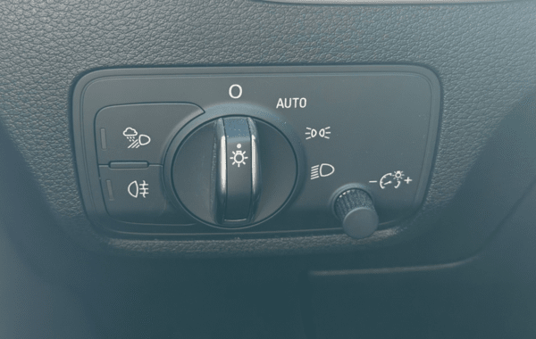 audi-q2-35-tdi-150ch-s-line-s-tronic-7 - 976774713