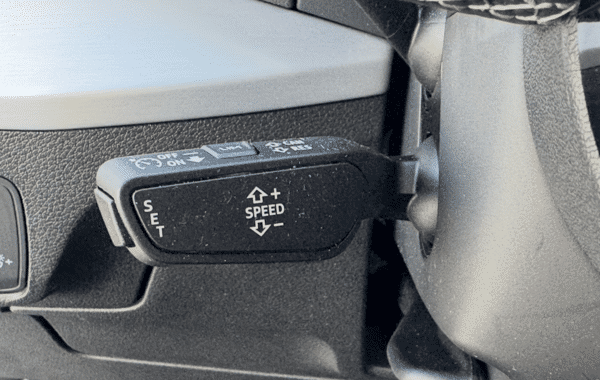 audi-q2-35-tdi-150ch-s-line-s-tronic-7 - 976864713