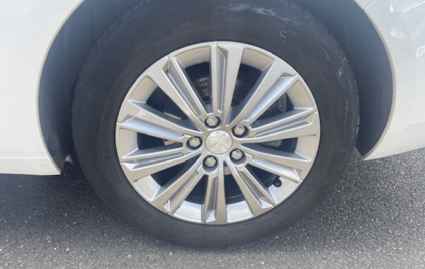 peugeot-308-sw-1-6-bluehdi-120ch-s-s-allure-eat6 - 977164713
