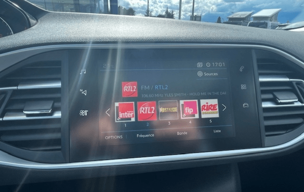 peugeot-308-sw-1-6-bluehdi-120ch-s-s-allure-eat6 - 977164713