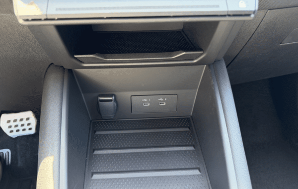 renault-symbioz-1-8-e-tech-full-hybrid-160ch-esprit-alpine-26 - 977234713