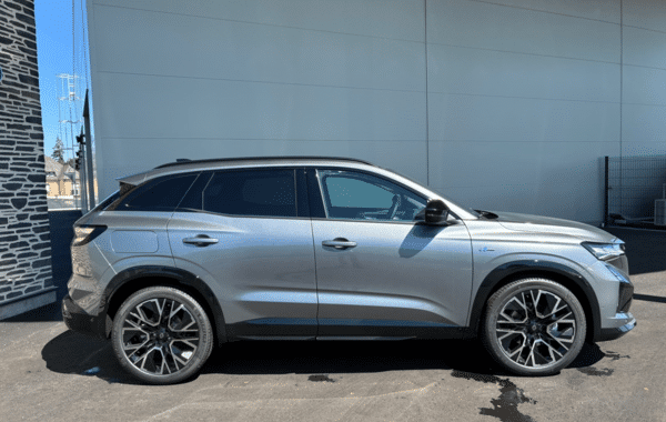 renault-austral-1-2-e-tech-full-hybrid-200ch-esprit-alpine-26 - 977334713
