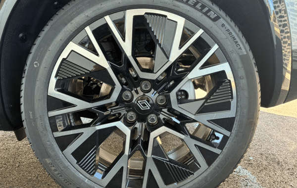 renault-austral-1-2-e-tech-full-hybrid-200ch-esprit-alpine-26 - 977334713