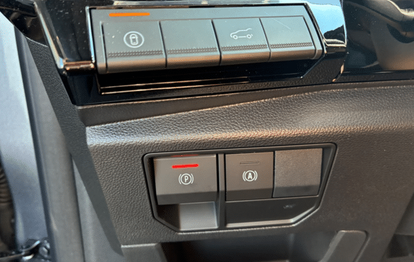 renault-austral-1-2-e-tech-full-hybrid-200ch-esprit-alpine-26 - 977334713