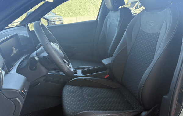 volkswagen-t-roc-1-5-etsi-150ch-r-line-dsg7 - 978224713