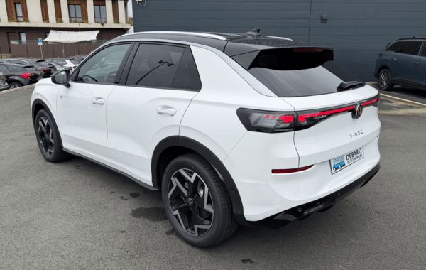 volkswagen-t-roc-1-5-etsi-150ch-r-line-dsg7 - 978274713