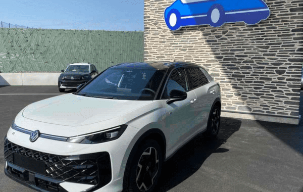 volkswagen-t-roc-1-5-etsi-150ch-r-line-dsg7 - 978314713