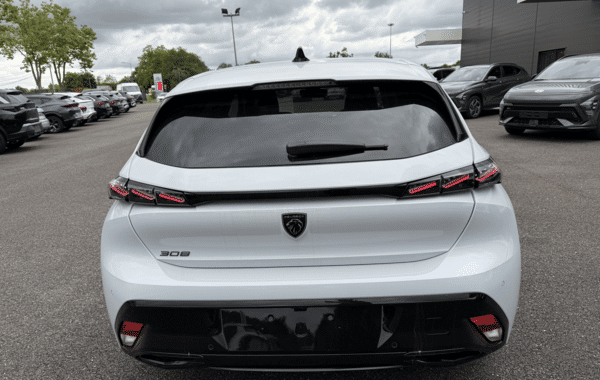 peugeot-308-1-5-bluehdi-130ch-s-s-allure-eat8 - 978344713