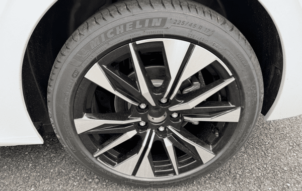 peugeot-308-1-5-bluehdi-130ch-s-s-allure-eat8 - 978344713