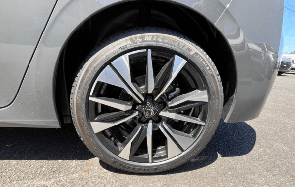 peugeot-308-1-5-bluehdi-130ch-s-s-allure-eat8 - 978364713